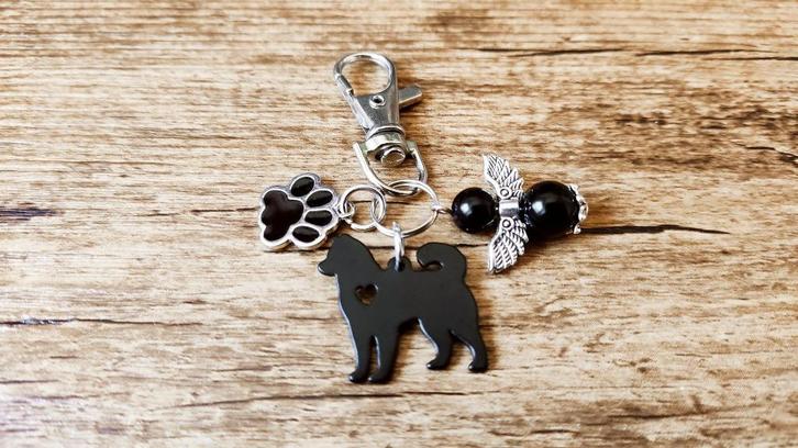 Sleutelhanger Alaska malamute zwart met beschermengeltje, Dieren en Toebehoren, Honden-accessoires, Nieuw, Verzenden