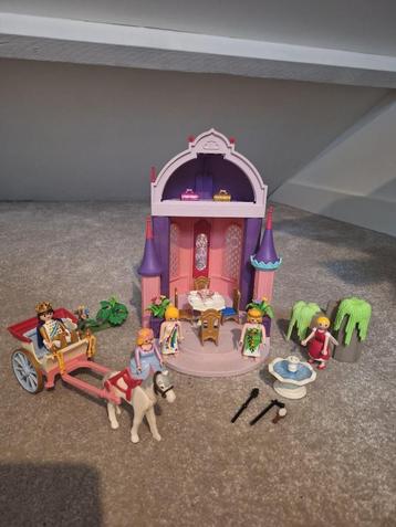 Playmobil klein kasteel, kapel beschikbaar voor biedingen