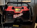 Milwaukee Jobsite Bouwradio – Heavy Duty Werfradio, Audio, Tv en Foto, Radio's, Ophalen of Verzenden, Bouwradio