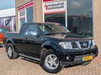 Nissan Navara 2.5 dCi LE Double Cab - 4x4 - Airco -, Auto's, Stof, Zwart, 4 cilinders, Zwart