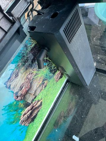 Juwel 60 liter aquarium beschikbaar voor biedingen