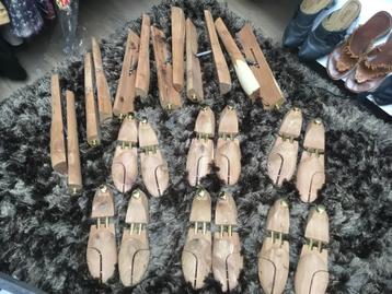 PRACHTIGE CEDER houten schoen en laarzen spanners beschikbaar voor biedingen
