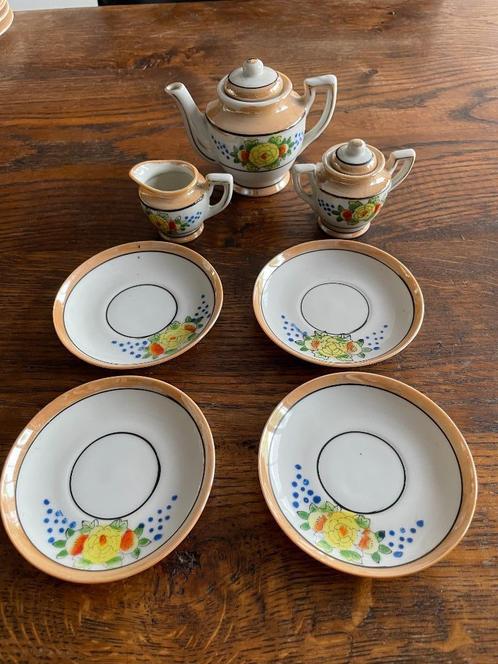 Antiek porseleinen kinderservies mooi bij antieke-oude pop, Antiek en Kunst, Antiek | Speelgoed, Verzenden