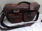 dstrct laptop tas congnac, Ophalen, 16 inch, Zo goed als nieuw, Schoudertas