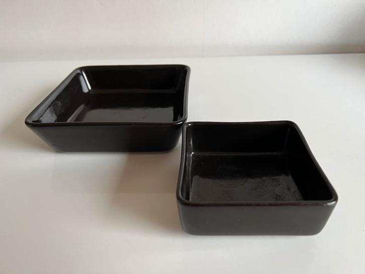 Set 2 Arabia Finland Kilta Schaaltjes Zwart Kaj Franck 70’s, Antiek en Kunst, Antiek | Servies los, Ophalen of Verzenden