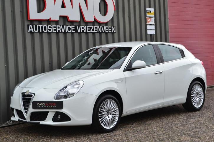Alfa romeo Giulietta 1.4 T Distinctive 170 PK Clima/Cruise/L, Auto's, Alfa Romeo, Bedrijf, Giulietta, ABS, Airbags, Airconditioning