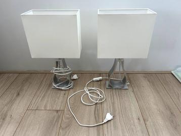 Ikea tafel lampjes wit 2 stuks beschikbaar voor biedingen