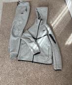 Nieuw Nike Tech Fleece Trainingspak, Kleding | Heren, Sportkleding, Nieuw, Overige maten, Ophalen of Verzenden, Grijs