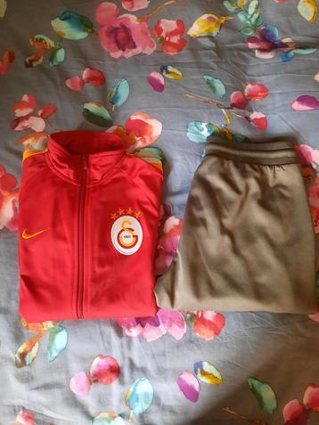 Galatasaray sportoutfit mt S