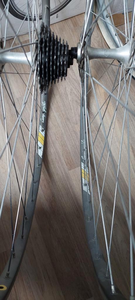 Diverse vintage race fiets wielen, Campagnolo en Shimano, Fietsen en Brommers, Fietsonderdelen, Gebruikt, Racefiets, Wiel, Ophalen