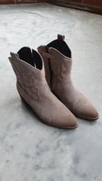 Nelson cowboy laarsjes  laarzen suede beige zand boot mt 38, Ophalen of Verzenden, Zo goed als nieuw, Beige, Sneakers of Gympen