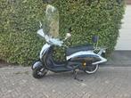 Mooie retro scooter 21652 km, Fietsen en Brommers, Snorfietsen en Snorscooters, Ophalen, Zo goed als nieuw, Benzine, Overige merken