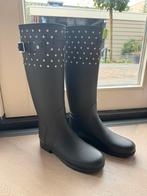 Hunter dames regenlaarzen met studs maat 38, Kleding | Dames, Ophalen of Verzenden, Zo goed als nieuw, Zwart, Regenlaarzen