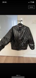 Zwarte jas bomberjas bomberjack maat XS / 34., Madame Urbana, Zwart, Ophalen of Verzenden, Zo goed als nieuw