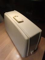 Kayser Naaimachine, Ophalen