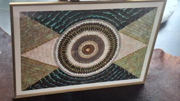 uniek kunstwerk gemaakt met honderden vlindervleugels beschikbaar voor biedingen