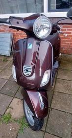 Vespa LX 50 Touring - Lage KM, Goed Onderhouden, Fietsen en Brommers, Ophalen of Verzenden