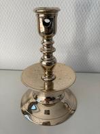 Rokkandelaar. 17e Eeuw. Brons. In zeer goede staat., Antiek en Kunst, Antiek | Kandelaars, Verzenden, Koper of Brons