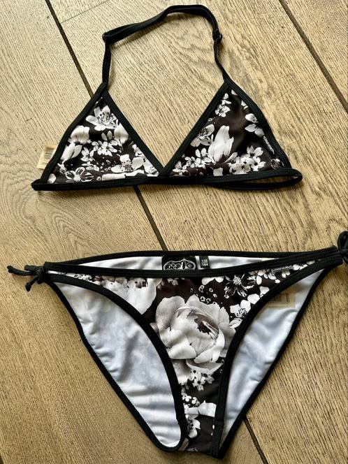 Bikini Molo 158-164 met 50+ UV-bescherming, Kinderen en Baby's, Kinderkleding | Kinder-zwemkleding, Zo goed als nieuw, Bikiniset