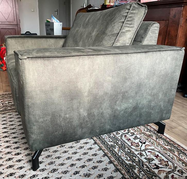 Loveseat Capri - Ruime 2-zits bank, Huis en Inrichting, Fauteuils, Zo goed als nieuw, Stof, 125 cm of meer, 75 tot 100 cm, Ophalen
