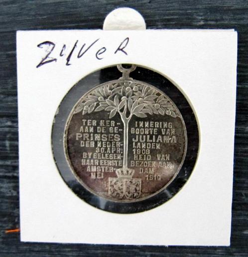 zilveren penning / hanger juliana, Postzegels en Munten, Penningen en Medailles, Zilver, Nederland, Ophalen of Verzenden