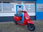 HANDEL / OPKNAP : Leuke btc riva snorscooter a-klasse, Fietsen en Brommers, Ophalen, Gebruikt, Benzine, Overige modellen