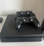 Ps4 met 2 controllers, Ophalen of Verzenden, Zo goed als nieuw, Met 2 controllers