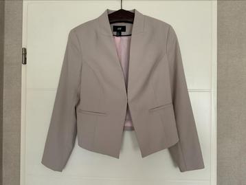 Super gaaf kort, gevoerd, jasje ( H&M) mt 42/44 beschikbaar voor biedingen