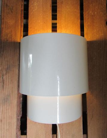 Retro vintage design jaren 70/80 wandlamp Massive. beschikbaar voor biedingen