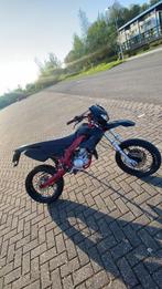 Derbi senda 2007, Fietsen en Brommers, Brommers | Derbi, Ophalen, Zo goed als nieuw, Maximaal 45 km/u