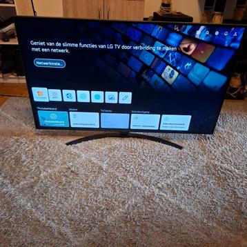 LG 55UQ81003LB 4K Smart TV 55" in Nieuwstaat!  beschikbaar voor biedingen