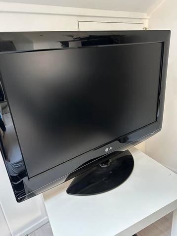 LG tv beschikbaar voor biedingen