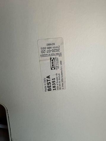 2 x  Ikea Besta TV Kasten(wit-mat) met Deuren