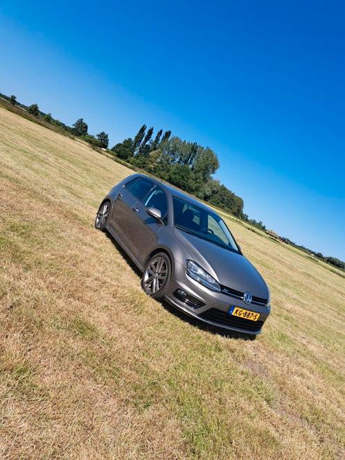 Volkswagen Golf 7 1.4 r-line, Auto's, Volkswagen, Particulier, Golf, ABS, Airbags, Airconditioning, Alarm, Bluetooth, Bochtverlichting