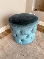 Keijser en co poef - Blauw velvet, Huis en Inrichting, Minder dan 50 cm, Rond, Ophalen of Verzenden, Zo goed als nieuw