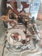 Mooie kerst decoratie met verlichting en bewegend schaatsers, Diversen, Kerst, Ophalen