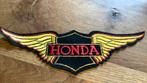 HONDA naaiembleem, rode letters, 30 x 9,5 cm, Ophalen of Verzenden, Nieuw, Overige typen