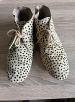 Half hoge schoenen van bont, Beige, Overige typen, Ophalen of Verzenden, Maruti
