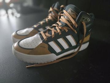 Adidas performance zapatellias maat 46

 beschikbaar voor biedingen