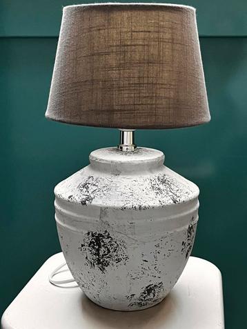 2 schemerlampjes 25cm hoog kleur Taupe beschikbaar voor biedingen