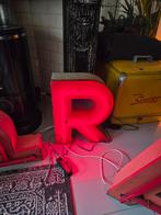 NEON LETTER R, Verzamelen, Ophalen, Gebruikt, Lichtbak of (neon) lamp