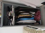 Kleine metalen kleding  kast, Huis en Inrichting, Kasten | Kledingkasten, Ophalen of Verzenden, Zo goed als nieuw