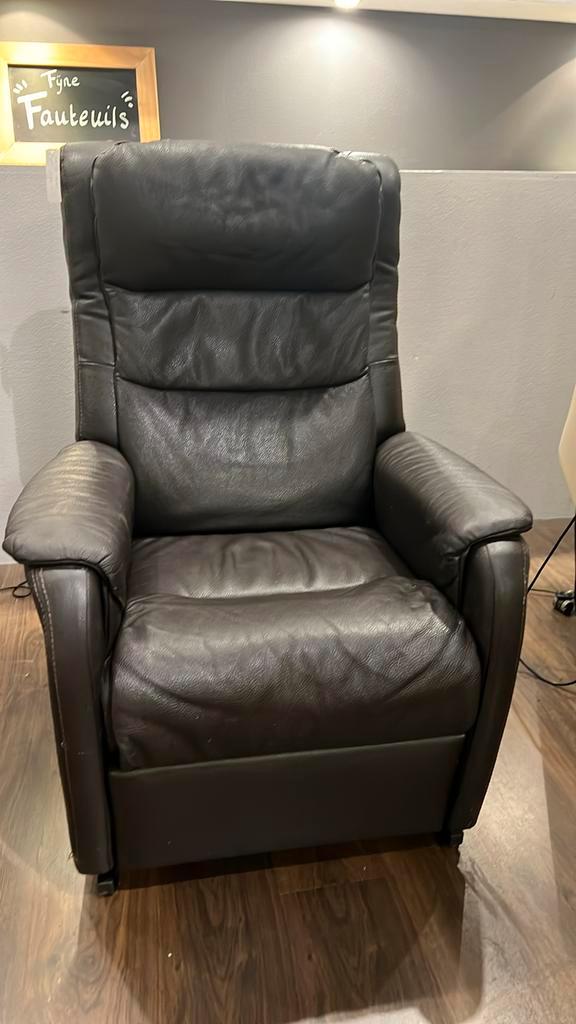 Sta Op Relaxfauteuil, Huis en Inrichting, Fauteuils, Gebruikt, Leer, 50 tot 75 cm, Ophalen