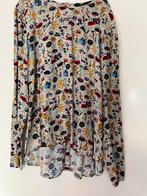 Blouse met leuke print. Knoopjes op de rug. S, Ophalen of Verzenden, Zo goed als nieuw, Maat 38/40 (M), Blauw