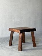 Vintage Brutalist houten krukje, Ophalen of Verzenden, Gebruikt, Hout