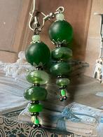 Groene Hangers met Natuursteen, Sieraden, Tassen en Uiterlijk, Oorbellen, Hangers, Nieuw, Ophalen of Verzenden, Glas