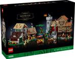 Te huur: Lego Middeleeuws Stadsplein 10332, Ophalen, Gebruikt, Complete set, Lego