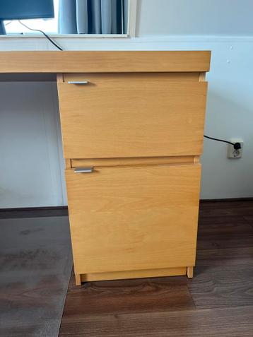MAG SNEL WEG: Bureau ikea Malm - afbeelding 3