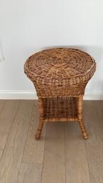 Vintage rotan rieten bijzettafel salontafel klein als nieuw, Minder dan 55 cm, Rond, Zo goed als nieuw, Ophalen