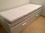 IKEA uitschuifbaar bed, Huis en Inrichting, Ophalen, Verstelbaar, Wit, Tweepersoons